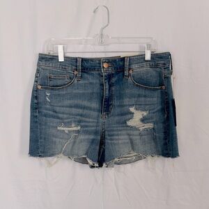 Universal Threads Blue Distressed Jeans‎